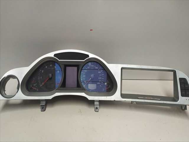 Cuadro de Instrumentos Audi A6 2.4 GASOLINA AUTOMATICO