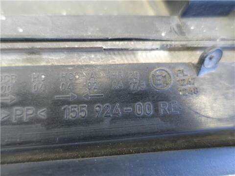 Foto 3ª: Faro Derecho Audi A6 2.5 TDI BERLINA 155CV 114KW [AYM] (2002)