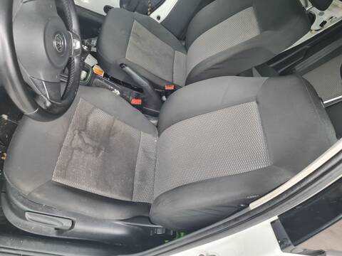 Asiento Delantero Izquierdo Volkswagen Polo ADVANCE 90CV 66KW