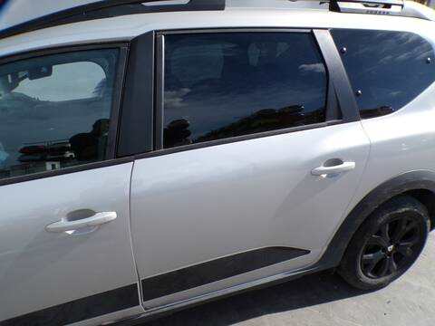 Puerta Trasera Izquierda Dacia Jogger H5DC4