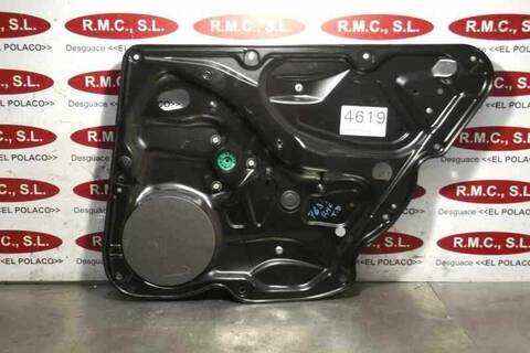 Elevalunas Manual Trasero Derecho Volkswagen Passat ADVANCE BERLINA 140CV 103KW