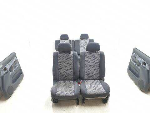 Foto 2ª: Juego Asientos Completos Toyota Land Cruiser TD GX 3-PTAS.) (1996)