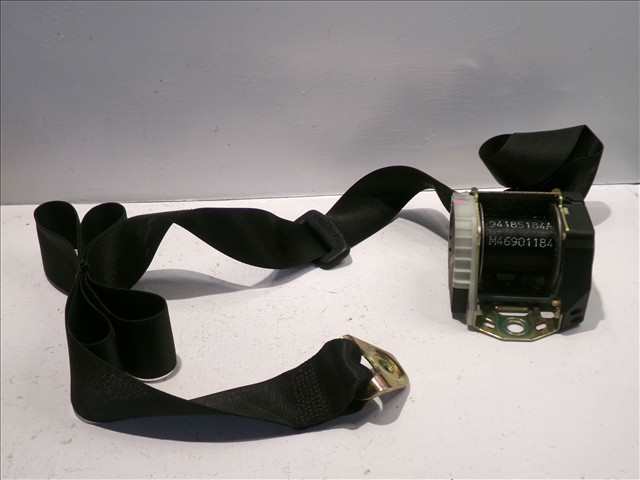 Foto 2ª: Cinturón Trasero Derecho Mercedes Clase C 200 2.0 G W203 KOMPRESSOR 2000-2007 [111955] (2002)