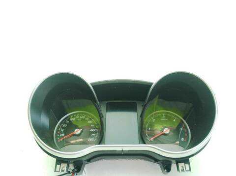 Cuadro de Instrumentos Mercedes Clase V 200 V 220 CDI - D 447.811 447.813 447.815)