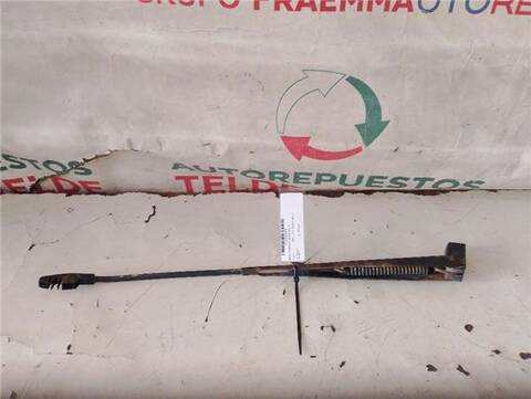 Brazo Limpia Delantero Derecho Toyota Hiace 2.2