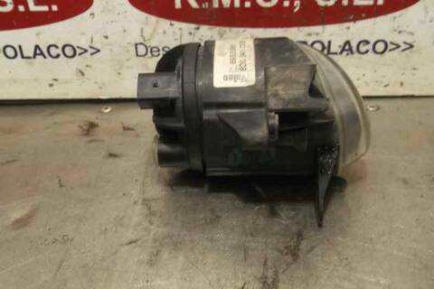 Foto 2ª: Faro Antiniebla Delantero Derecho Audi A4 1.8 BERLINA 125CV 92KW [APT] (1999)