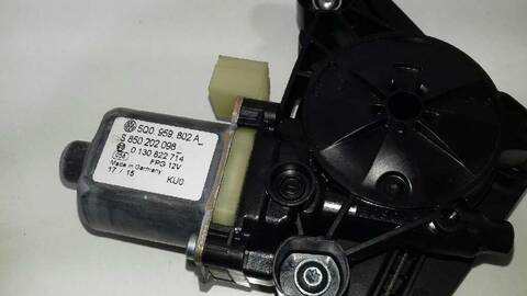 Foto 2ª: Elevalunas Manual Trasero Derecho Volkswagen Touran ADVANCE BMT 150CV 110KW [DFEA] (2015)