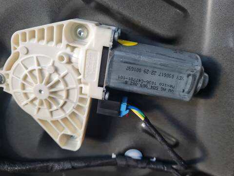 Elevalunas Eléctrico Delantero Derecho Audi Q5 S LINE QUATTRO 190CV 140KW
