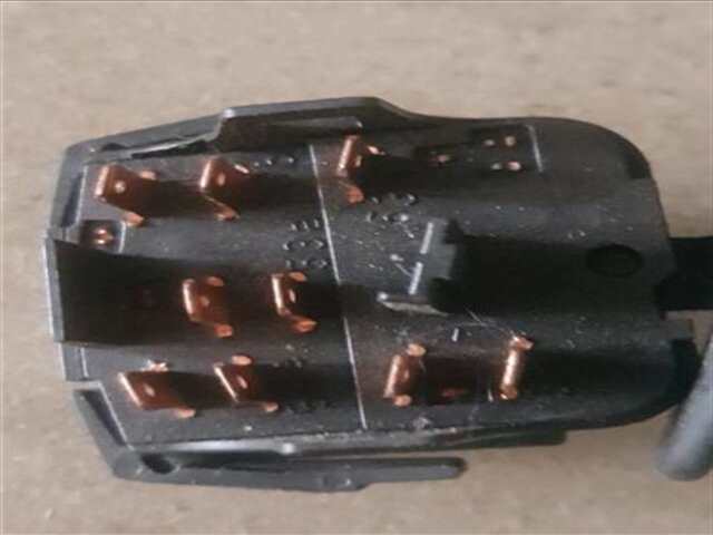 Foto 2ª: Mando Multifuncion Opel Zafira 2.0 ELEGANCE [2.0 LTR. - 60 KW 16V DI CAT (X 20 DTL - LD3)]