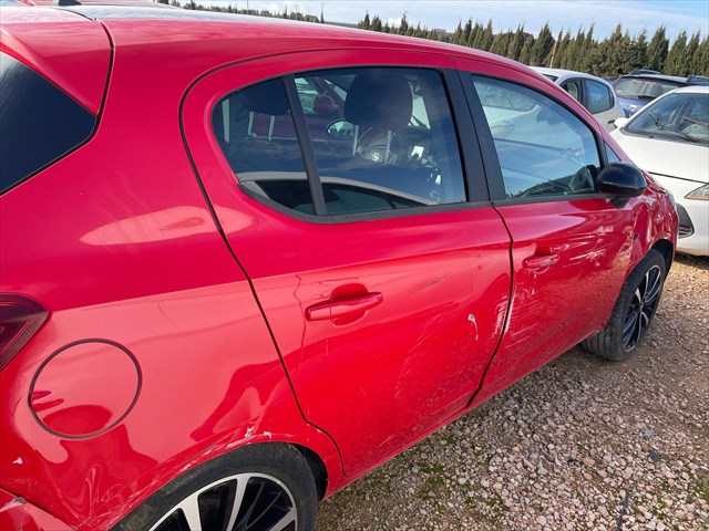 Foto 2ª: Puerta Trasera Derecha Opel Corsa 1.4 G 90cv [B14XER] (2018)