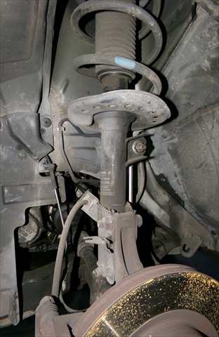 Amortiguador Delantero Izquierdo Nissan Qashqai 1.5 DCI 2007-2010