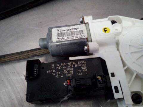 Foto 2ª: Elevalunas Eléctrico Delantero Derecho Peugeot 407 PACK COUPE 204CV 150KW [UHZ] (2006)