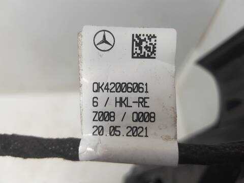 Foto 3ª: Portón Mercedes Vito 114-116-119 CDI PRO EXTRALARGA 447.705) 130CV 97KW (2019)