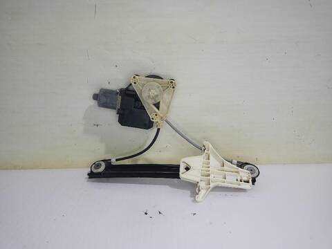 Elevalunas Manual Trasero Derecho Volkswagen Polo ADVANCE BLUEMOTION 90CV