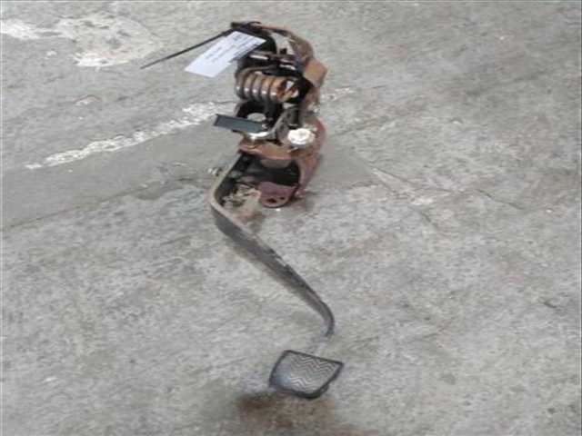 Pedal Embrague Toyota Rav4 2.2