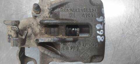 Foto 2ª: Pedal Embrague Opel Vivaro 1.9 CDTI CAT F9Q-760 - L08) 101CV 74KW [F9Q D7] (2004)