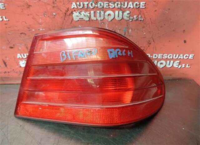 Piloto Trasero Derecho Mercedes Clase E 180 2.3 230 (210.037) [2.3 LTR. - 110 KW 16V CAT]