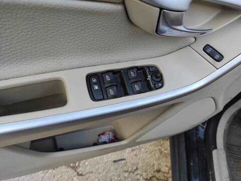 Botonera Elevalunas Volvo XC 60 D5244T4