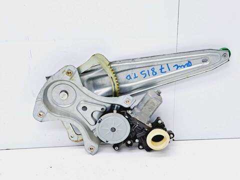 Elevalunas Manual Trasero Derecho Toyota Auris 1.8 16V HIBRIDO) 99CV 73KW