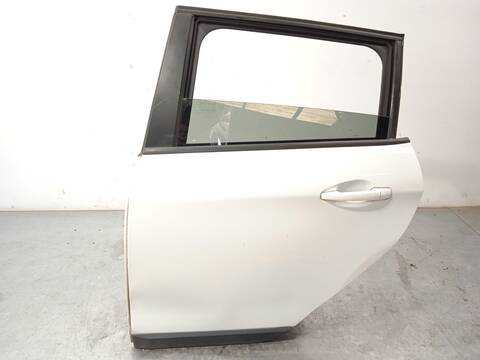 Puerta Trasera Izquierda Peugeot 2008 1.6 BLUEHDI 100 100CV 73KW