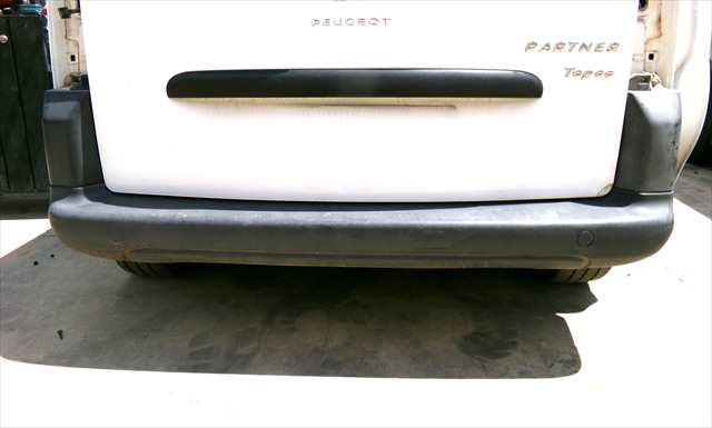 Paragolpes Trasero Peugeot Partner 1.6 HDI 2008-2015
