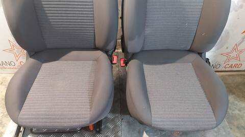 Foto 3ª: Asientos Traseros Fiat Doblo FURGON SX MAXI XL 120CV 88KW [940C1000] (2016)