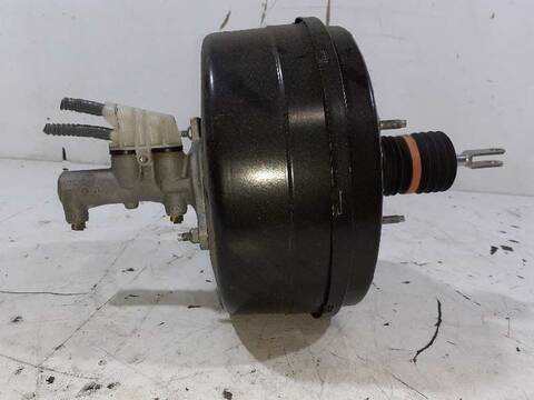 Foto 2ª: Servofreno Mercedes Clase V 200 136CV 100KW (2014)