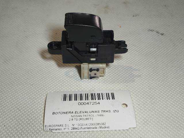 Foto 2ª: Botonera Elevalunas Nissan Patrol 2.8 TD Y61 TD6 [RD28ETI] (1999)