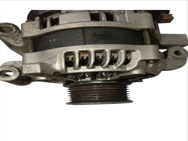 Foto 2ª: Alternador Toyota Auris 2.0 D-4D ADE186_ ADE186R) (2012)