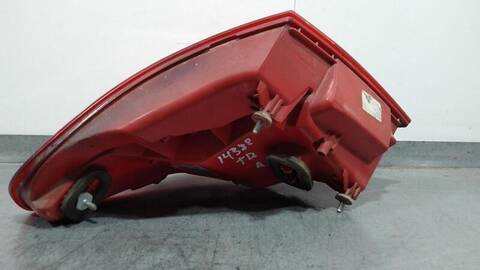 Foto 3ª: Piloto Trasero Derecho Bmw Serie 7 720 730 D 245CV 180KW [N57D30A] (2010)