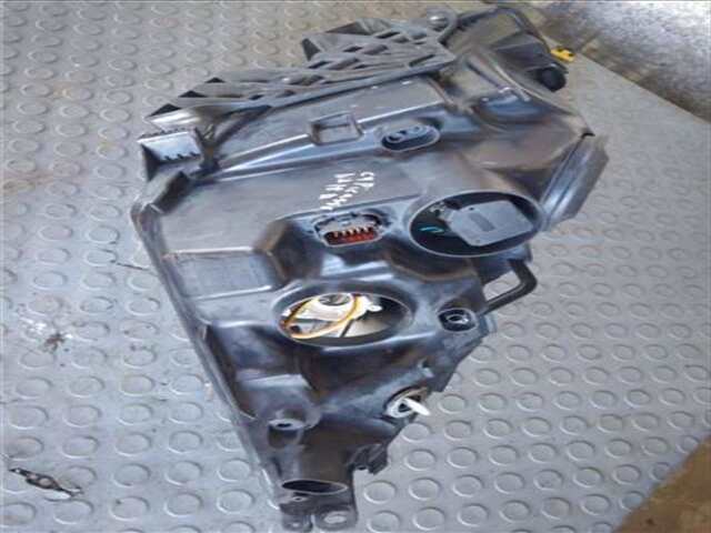 Foto 3ª: Faro Derecho Citroen C4 1.6 HDI [9HZ-DV6TED4]