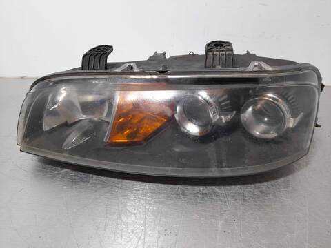 Foto 4ª: Faro Izquierdo Fiat Punto 1.2 8V BERLINA 60CV 44KW [188A4000] (2003)