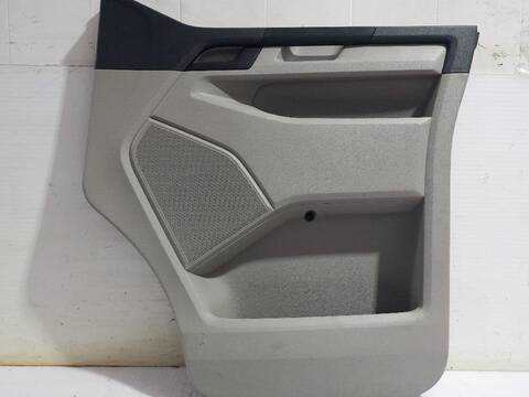 Foto 2ª: Tapizados Cartoneras Volkswagen Transporter T6 CARAVELLE TRENDLINE [CXHB] (2019)