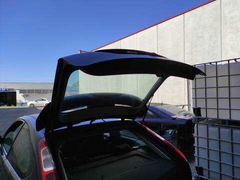 Portón Ford Focus HXDA BERLINA