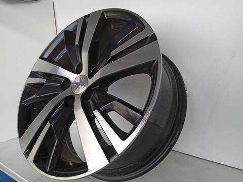 Foto 3ª: LLanta Aleacion Peugeot 3008 GT 130CV 96KW [YH01] (2021)