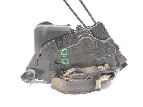Cerradura Puerta Delantera Derecha Toyota Prius 1.5 CAT 78CV 57KW