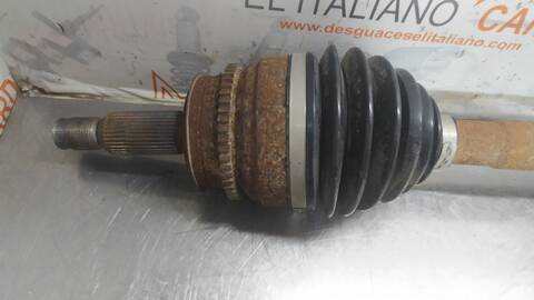 Foto 2ª: Transmision Trasera Derecha Mitsubishi Montero 3.2 DI-D KAITEKI 5-PTAS.) 170CV 125KW [4M41] (2007)