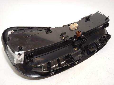 Foto 4ª: Cuadro de Instrumentos Citroen C3 LIVE EDITION PICASSO 99CV 73KW [BH02] (2016)