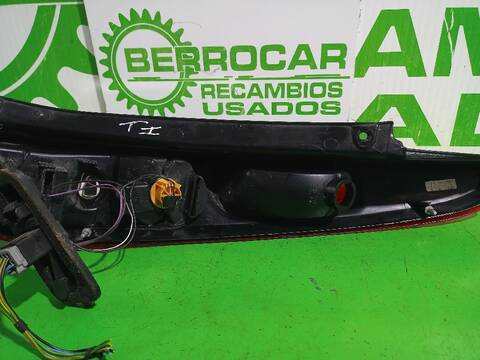 Foto 3ª: Piloto Trasero Izquierdo Ford Fiesta AMBIENTE 68CV (2001)