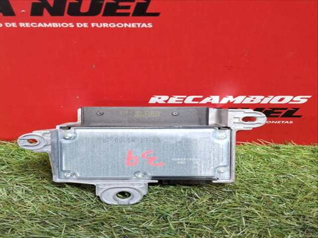 Foto 2ª: Centralita Airbag Renault Master 2.3 DCI 125 FWD FV0C FV0D FV0G FV0H FV0J FV0K) 125CV 92KW FURGONETA [M9T 670,M9T 672,M9T 676,M9T 678,M9T 680,M9T 870,M9] (2013)