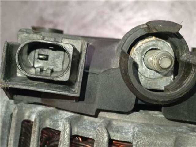 Foto 3ª: Alternador Ford Kuga 1.5 ST-LINE [1.5 LTR. - 88 KW TDCI CAT] [BNMC]