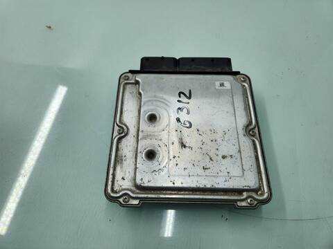 Foto 2ª: Centralita Motor ECU Audi Q3 ATTRACTION QUATTRO 150CV 110KW [CUVC] (2015)