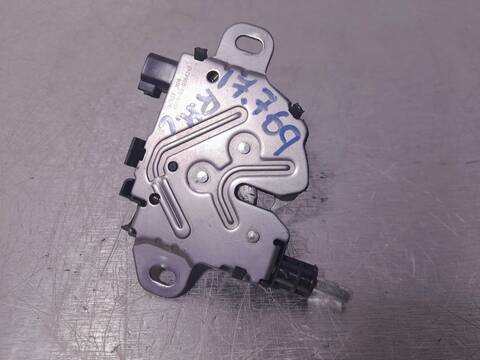 Foto 2ª: Cerradura Capot Ford C Max AMBIENTE D) 115CV 85KW FOCUS CAP) [KKDA] (2005)