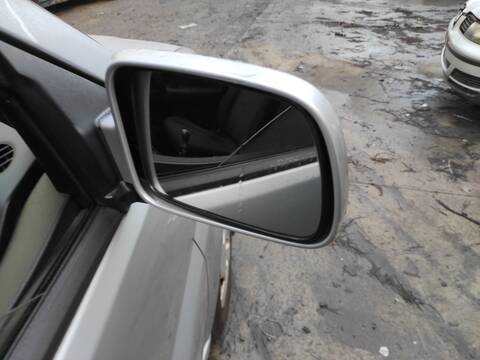 Retrovisor Derecho Honda Hrv D16W1 GH)