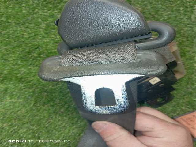 Foto 4ª: Cinturón Trasero Izquierdo Mitsubishi L200 2.5 D 4P CAJA ABIERTA [4D56] (1999)