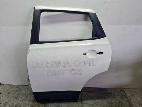 Foto 3ª: Puerta Trasera Izquierda Nissan Qashqai ACENTA 4X4 131CV 96KW [R9M] (2009)