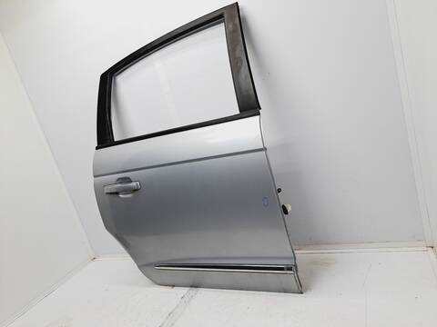 Foto 2ª: Puerta Trasera Derecha Ssangyong Rodius XDI 163CV 120KW [D27DT] (2007)