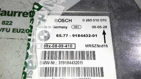 Foto 2ª: Centralita Airbag Bmw Serie 1 114 118D BERLINA 143CV 105KW [N47D20C] (2009)