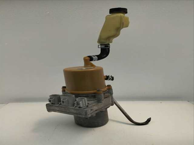 Bomba de Direccion Mazda 3 1.6 CRDT ACTIVE BERLINA 109CV 80KW