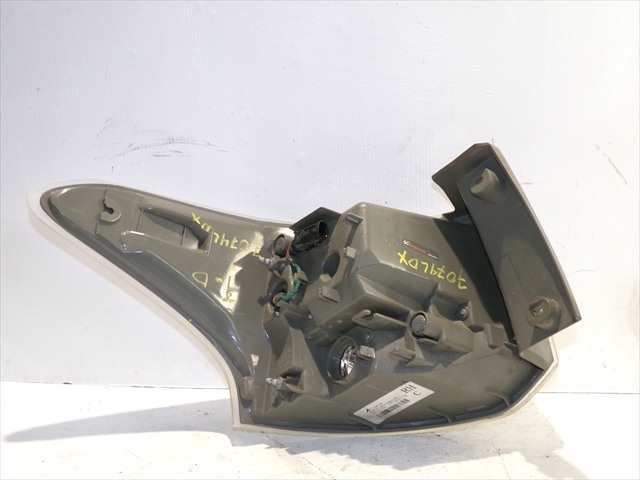 Foto 3ª: Piloto Trasero Derecho Mitsubishi Outlander 2.0 G 2012-2015, HIBDRIDO [4B11 S61+Y61] (2013)